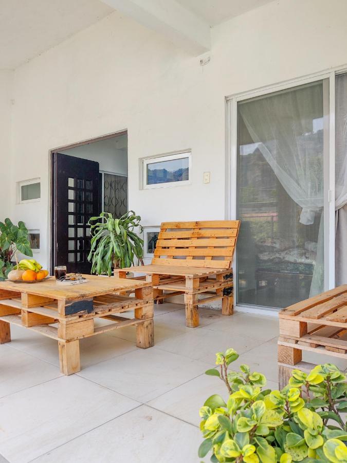 HostPal Casa Agapando Tepoztlán Villa Esterno foto